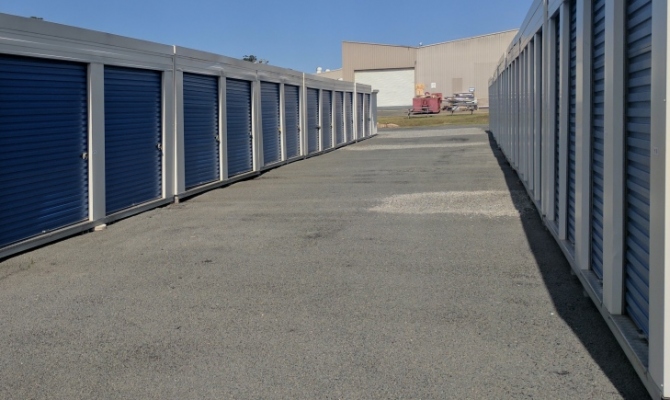 storage garage lisarow