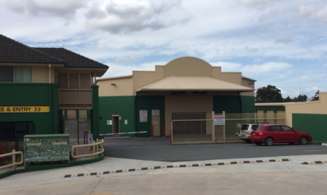 storage everton park