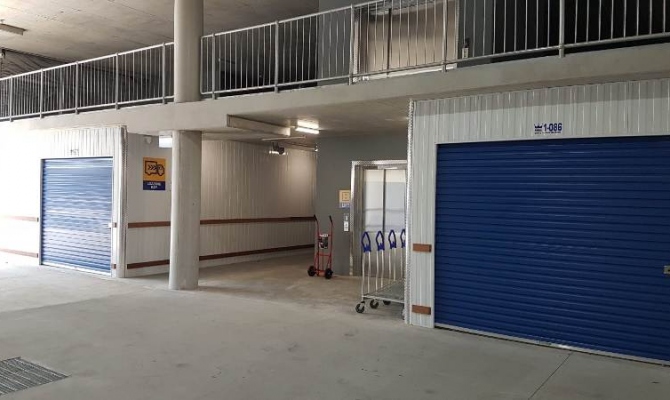 storage units liverpool